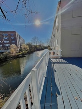 111 S Summit St, Unit 216 in Toledo, OH - Foto de edificio - Building Photo