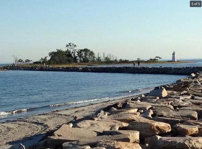 property at 281 Broad St