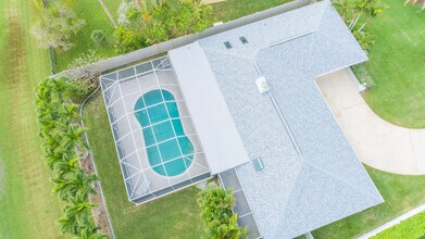 6 Country Club Rd in Cocoa Beach, FL - Building Photo - Building Photo