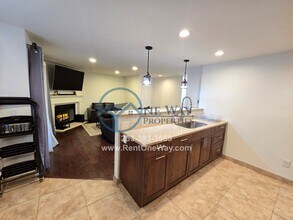 2311 Kent Des Moines Rd in Des Moines, WA - Building Photo - Building Photo