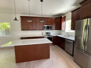 3974 Red Tail Dr in Riverton, UT - Building Photo - Building Photo