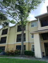 2612 Robert Trent Jones Dr, Unit 714 in Orlando, FL - Building Photo