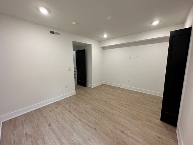 2601 E Boston St, Unit 1 in Philadelphia, PA - Building Photo - Building Photo