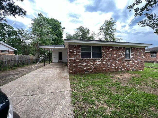 904 Sorrells Dr photo'