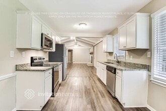 6236 Shallow Creek Ln in Douglasville, GA - Foto de edificio - Building Photo