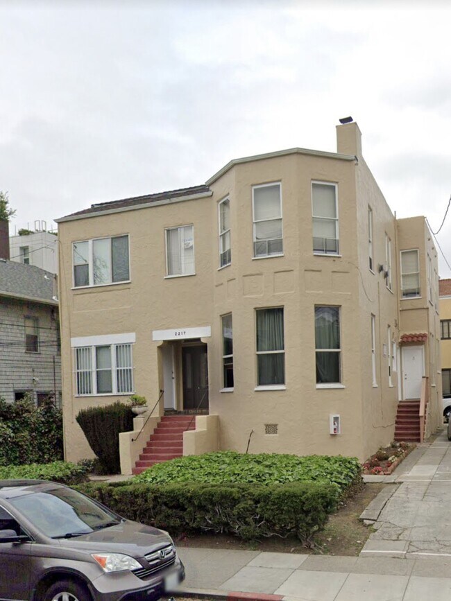 2217 Dwight Way Apartments and Nearby Berkeley Apartments For Rent