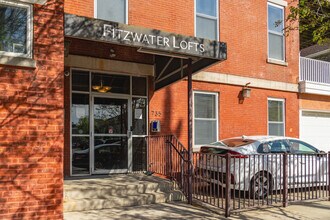 Fitzwater Lofts in Philadelphia, PA - Foto de edificio - Building Photo