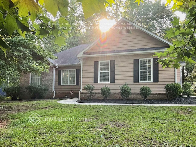 property at 180 Pitty Pat Pl