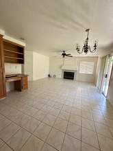 1824 Mark Mead Ln in Modesto, CA - Building Photo - Building Photo