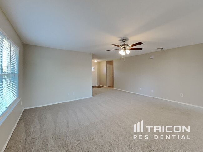 8504 Hawkview Dr in Fort Worth, TX - Building Photo - Building Photo