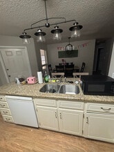 206 Sussex Ave in Troy, AL - Building Photo - Building Photo