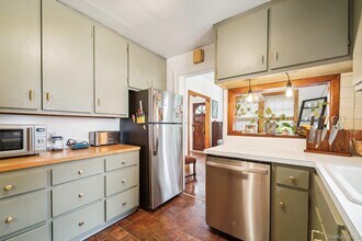 43 Keats Ave in Hartsdale, NY - Building Photo - Building Photo