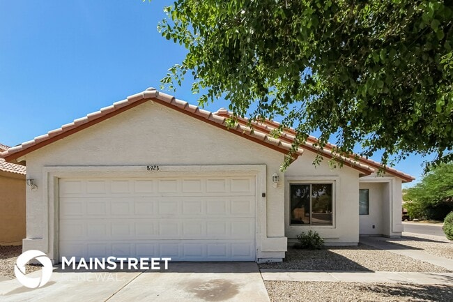 property at 8923 W La Reata Ave