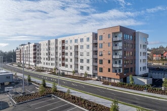 Knox in Lynnwood, WA - Building Photo - Building Photo