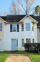 1873 Carrington Dr in Griffin, GA - Building Photo
