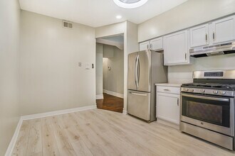 4640 N Kenmore Ave in Chicago, IL - Building Photo - Building Photo