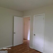 1638 E Woodberry Ave in Atlanta, GA - Building Photo - Building Photo