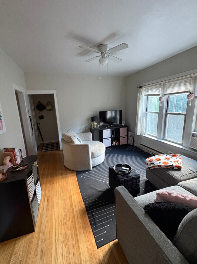 622 W Barry Ave in Chicago, IL - Building Photo - Building Photo