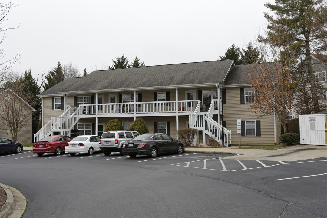 Springside Apartments in Asheville, NC - Foto de edificio