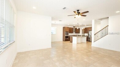 7815 Bronze Oak Dr in Wesley Chapel, FL - Building Photo - Building Photo