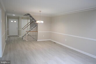 14110 Oxford Dr in Laurel, MD - Building Photo - Building Photo