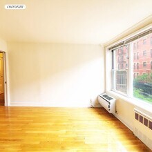 401 W 56th St in New York, NY - Building Photo - Building Photo