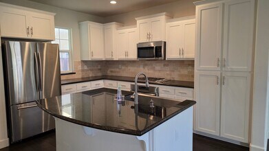 2003 Poinsettia St in San Ramon, CA - Building Photo - Building Photo