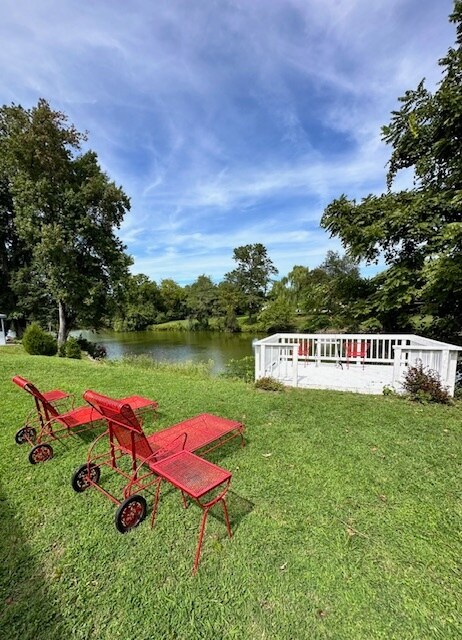 215 Blackwell Rd in Colonial Beach, VA - Building Photo - Building Photo