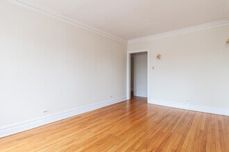 1913 W Larchmont Ave, Unit 3 in Chicago, IL - Foto de edificio - Building Photo