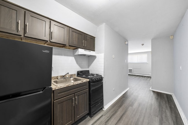 7101 N 15th St in Philadelphia, PA - Building Photo - Building Photo