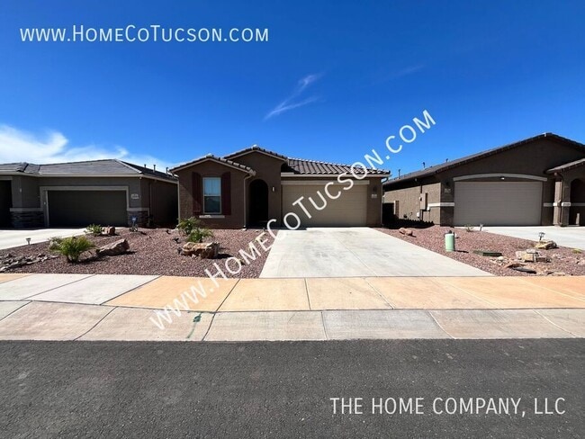 35030 S Stargazer Ave in Red Rock, AZ - Building Photo - Building Photo