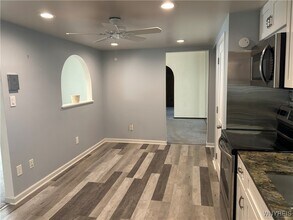 186 Peppertree Dr in Buffalo, NY - Building Photo - Building Photo