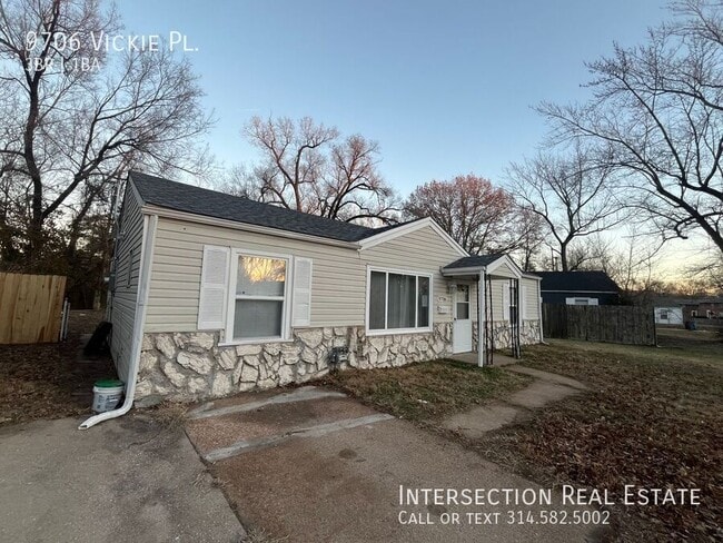 9706 Vickie Pl in St. Louis, MO - Building Photo - Building Photo