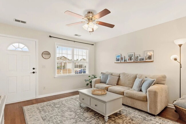 1550 Pine Harbor Way in Leland, NC - Building Photo - Building Photo