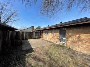 2010 Santa Anna Dr in Garland, TX - Building Photo - Building Photo