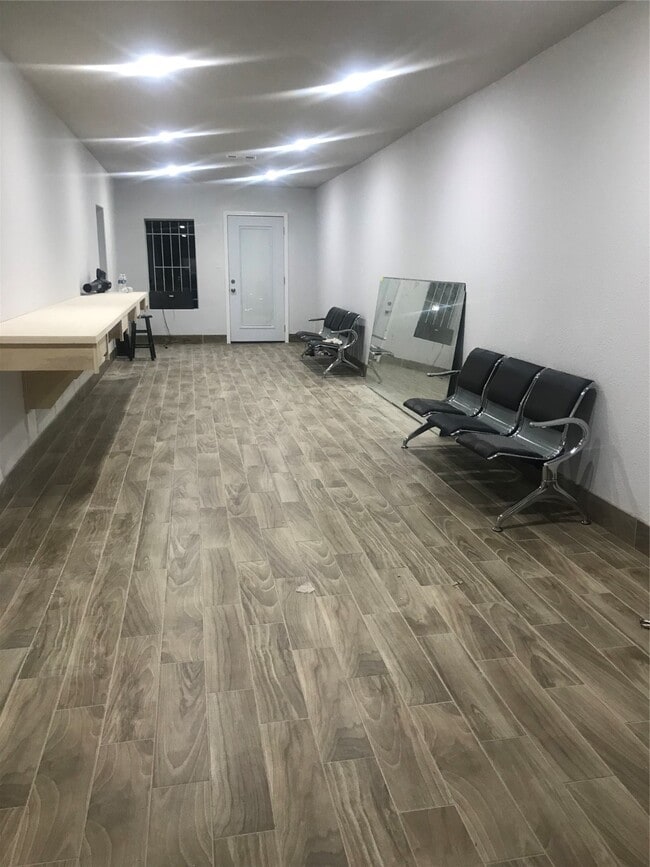 property at 7424 Lindencrest St