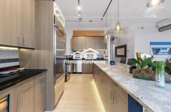 290 Market St in Minneapolis, MN - Building Photo - Building Photo