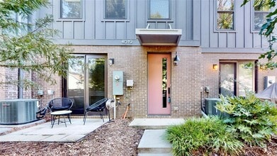4019 Plaza Row Ct in Charlotte, NC - Building Photo - Building Photo