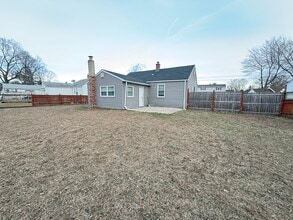 43 Lafayette Ave in East Hartford, CT - Building Photo - Building Photo