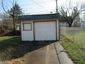 4413 W 187th St in Cleveland, OH - Building Photo - Building Photo