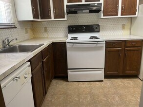 725 S Erie St in Wichita, KS - Building Photo - Building Photo