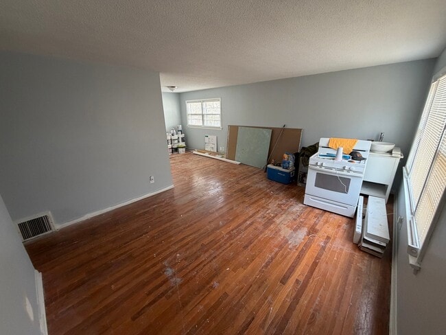 1120 Highmont Dr in Ferguson, MO - Building Photo - Building Photo