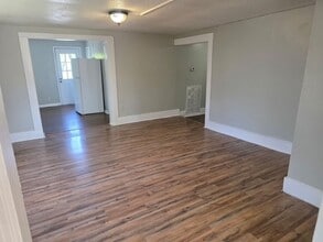 419 High St in Clarksville, TN - Building Photo - Building Photo