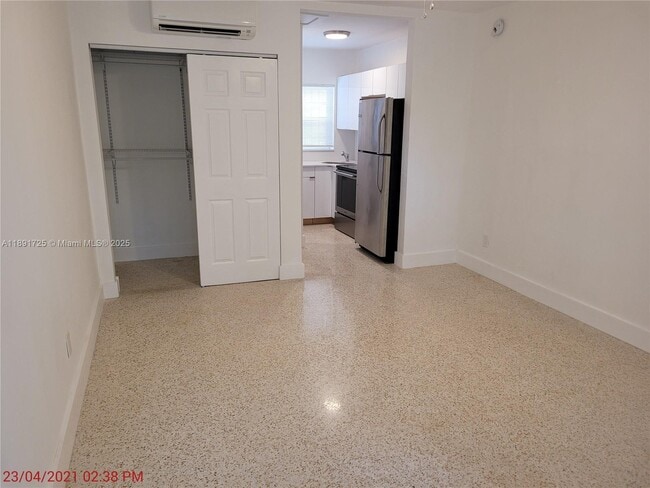 620 SW 6th Ave in Miami, FL - Building Photo - Building Photo