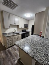 4780 Pontchartrain Dr in Slidell, LA - Foto de edificio - Building Photo