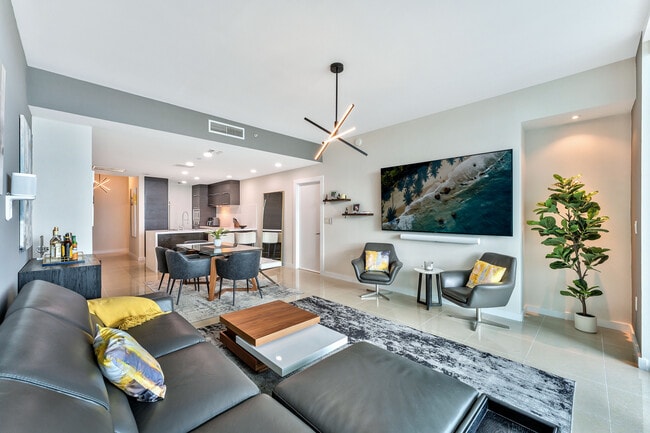 property at 900 Biscayne Blvd