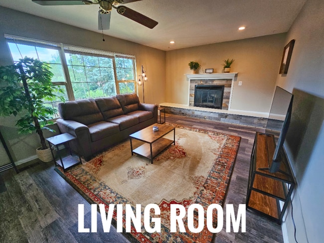 4260 McPherson Ave in Colorado Springs, CO - Foto de edificio - Building Photo