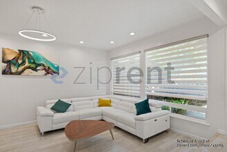2262 Sharon Rd in Menlo Park, CA - Building Photo - Building Photo