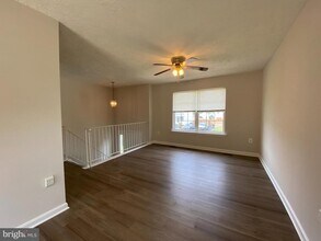 4786 Calvert Dr in Saint Leonard, MD - Building Photo - Building Photo