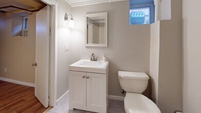 310 Lowell St, Unit 1 in Somerville, MA - Foto de edificio - Building Photo